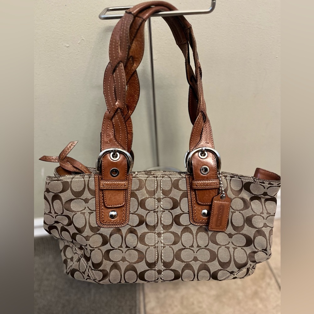 Signature coach bag